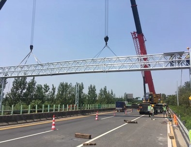 山西山西门架标牌施工现场